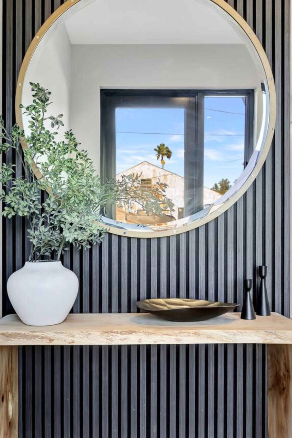 Black Onyx Pine